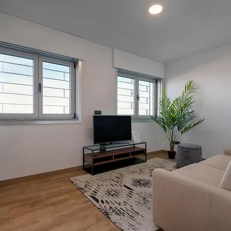 Th By En Casa * La Corogne