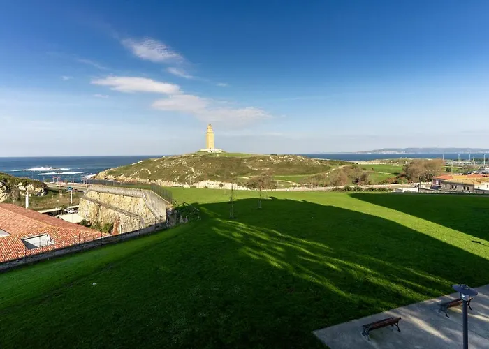 Th By En Casa 拉科鲁尼亚