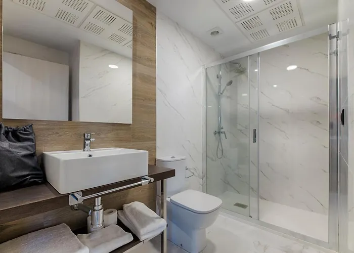 Th By En Casa * La Corogne